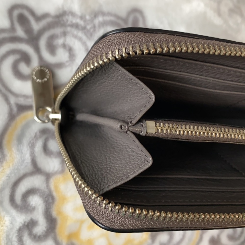Marc Jacob’s Wallet - Picture 11 of 12